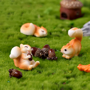 Mô Hình Sóc Nhỏ Tự Làm Vườn Thu Nhỏ Nut Pine Cone Nhà Maple Leaf Micro Cảnh Trang Trí Nhựa Thủ Công Trang Trí Nội Thất - Product Image 5