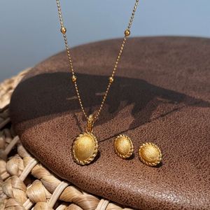 Dylam Classic Elegance Design 925 Sterling Silver 22K Gold Plated <b>Bead</b> Chain Brushed Surface Oval Shape Pendant Necklace - Product Image 5