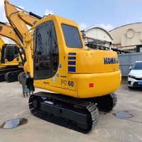Excavatrice sur chenilles hydraulique d'occasion PC60 à vendre pour les petits entrepreneurs