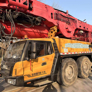 Grue tout-terrain SANY QAY350 de 350 tonnes, modèle 2015, d'occasion, haute performance, avec moteur et pompe, pour la construction - Product Image 1