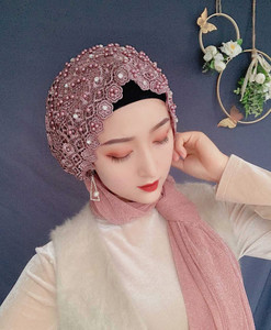 หมวกฮิญาบผ้าโพกหัวมุสลิมลูกไม้ประดับไข่มุกสำหรับผู้หญิงแฟชั่นขายดี