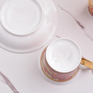 Promoción: Juego de Té y Café de Porcelana China con Diseño Nórdico Real Dorado, 15 Piezas - Product Image 5