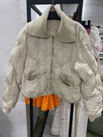 Puffer court unisexe incontournable sur mesure: courtepointe en losange, joints torsadés, artisanat impeccable pour chaque garde-robe