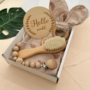 Set regalo per Baby Shower con catena per ciuccio per dentizione coniglietto set regalo per neonato con sonaglio per bambini