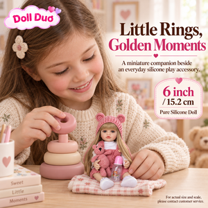 Poupée Duo personnalisée de 6 pouces, poupée reborn en silicone pleine longueur, cheveux blonds, chapeau d'ours rose, cadeau de Noël personnalisé pour enfants - Product Image 2