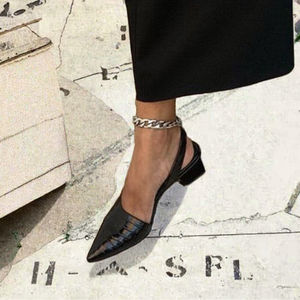 Sandalias de Verano de Lujo Personalizadas con Tacón de Cuña, Punta Puntiaguda, Correa en el Tobillo y Peluche para Mujer, Cómodas y a la Moda - Product Image 3