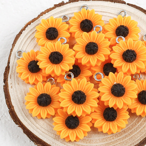 จี้เรซิ่นรูปดอกทานตะวันสำหรับทำเครื่องประดับ DIY ต่างหู สร้อยคอ งานแฮนด์เมด พวงกุญแจดอกทานตะวัน อุปกรณ์เสริม จี้ห้อย - Product Image 2