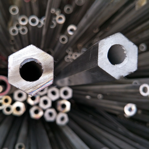 St52 20 #45 # Tubo de acero triangular Tubo de acero sin costura en forma de flor para eje de transmisión Pto - Product Image 5