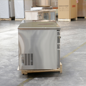 <span class=keywords><strong>Réfrigérateur</strong></span> commercial à deux portes, congélateur supérieur, sans givre, design écoénergétique, grande capacité, en acier inoxydable - Product Image 5