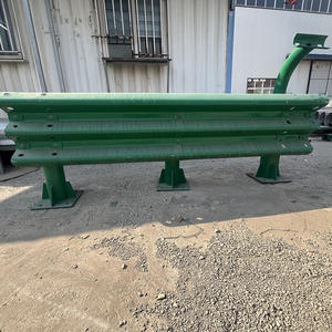 Aanpasbare Gegalvaniseerde Snelweg Vangrails Anti-Botsing Verkeer Versterkte Leuningen Leuningen Gespoten Gecoat Voor Duurzaamheid - Product Image 3