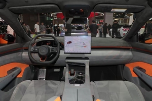 Zeekr 001 2026 Max 95kwh 4WD Im Lặng Nhưng Mighty Mới Evs Trên Kệ Trong Kho Mới Xe Sử Dụng Xe Nóng Bán - Product Image 5