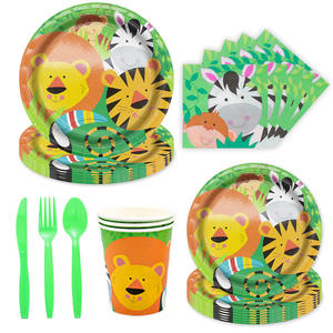 Fournitures <span class=keywords><strong>de</strong></span> fête d'anniversaire sur le thème des <span class=keywords><strong>animaux</strong></span> <span class=keywords><strong>de</strong></span> <span class=keywords><strong>la</strong></span> forêt verte personnalisée motif <span class=keywords><strong>vaisselle</strong></span> <span class=keywords><strong>jetable</strong></span> ensemble <span class=keywords><strong>de</strong></span> décoration <span class=keywords><strong>de</strong></span> fête assiette en papier - Product Image 2