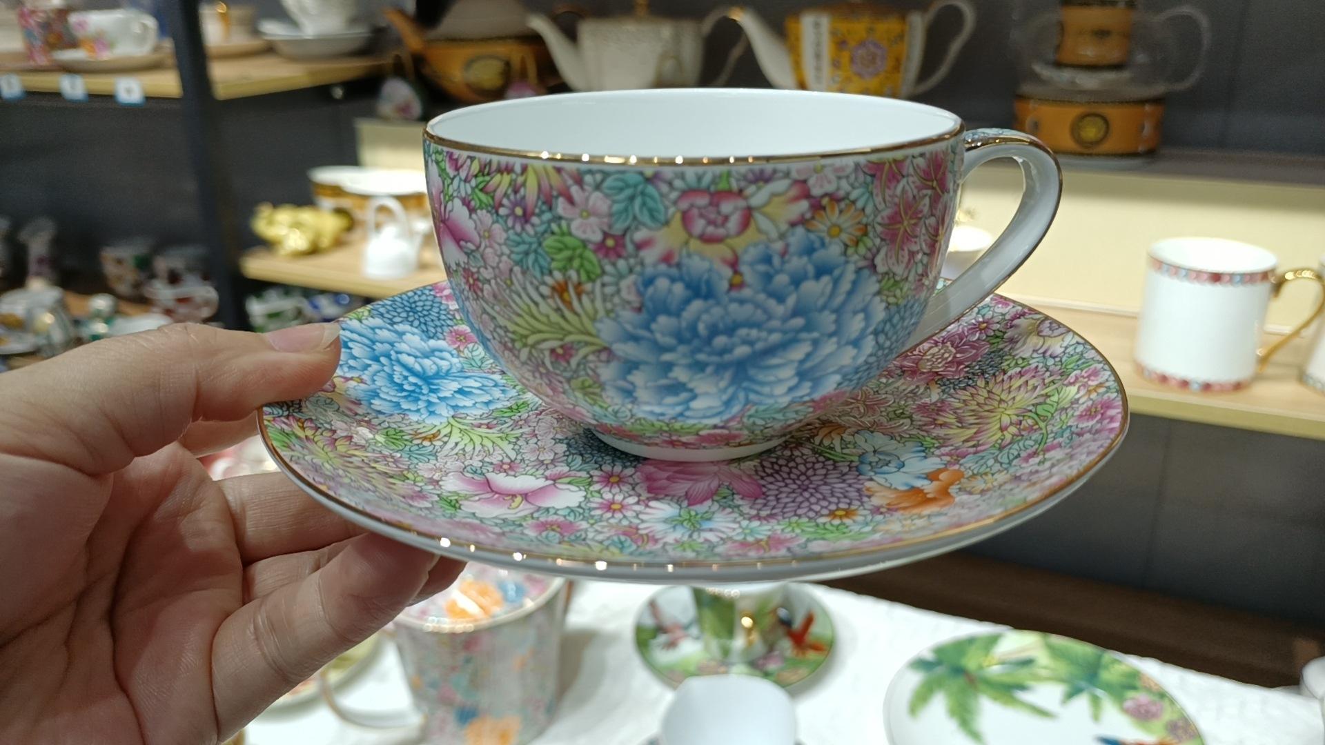 Pointed 1 cup 1 dish