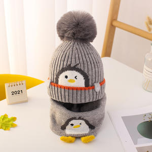 Conjunto de Gorro y Bufanda de Punto de Invierno con Diseño de Pingüino para Bebés de 1 a 3 Años, Gorro Infantil Suave y Cálido con Pompón - Product Image 5