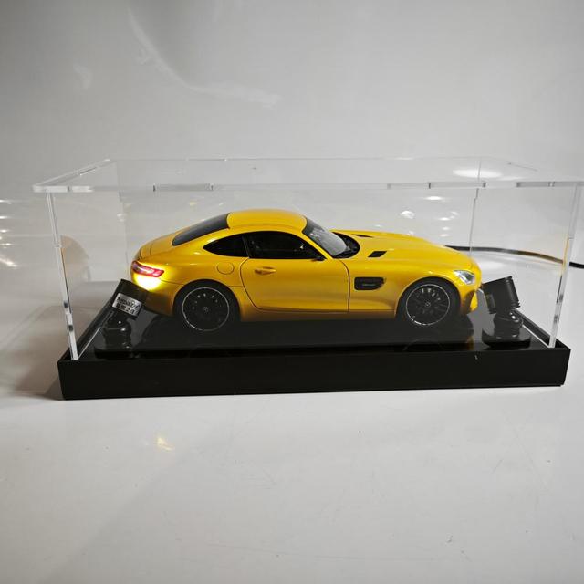 Hot Sale Modern for LED Lighted Clear Acrylic Display Case with Black Base for 1/18 1/24 1/64 Diecast Model Cars
