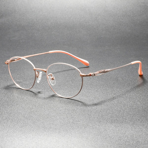 <span class=keywords><strong>Lunettes</strong></span> de vue roses tendance 2026 pour femmes, monture ovale petite en métal, confortables et ultra-légères, style rétro de luxe - Product Image 5