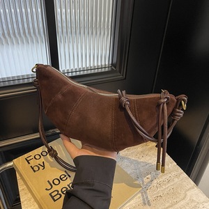 Wholesale Fashion Trendy Ladies Shoulder Bags New Korean Croissant Women's <b>Tote</b> Bags - Product Image 2