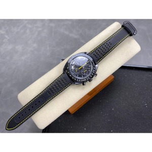 Meilleure version BLS 44 mm, cadran squelette noir de 15 mm d'épaisseur, aiguilles jaunes, bracelet en cuir noir A3869 - Product Image 3
