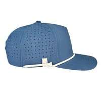 Sombreros de camionero de ala curva Snapback a prueba de agua de poliéster verde cuerda perforada con agujero cortado con láser de 5 paneles en blanco personalizado con soporte para camiseta