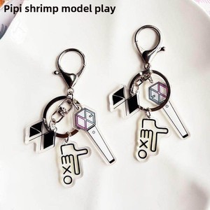 พวงกุญแจที่มีรูปเหล่าคนดังชาวเกาหลีสามารถปรับแต่งได้ - Product Image 3