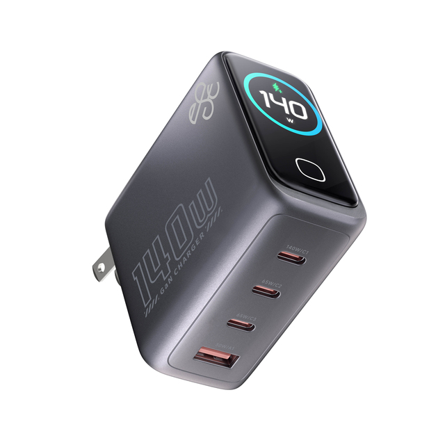 Trending 140W GaN Charger 3*Type-C+USB-A Fast Charging Travel Charger with Screen Display for MacBook iPhone Tablet