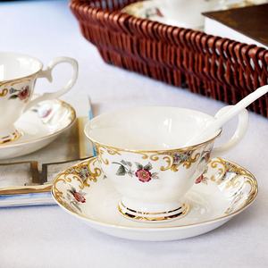 Elegance gold rimed flower design teiera set bone china 15 pezzi set da caffè in porcellana - Product Image 4