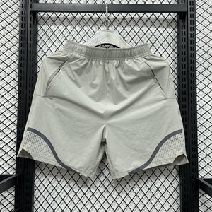 Camiseta Deportiva Corta para Hombre, Tejido Liso, Efecto Seda, Secado Rápido, Transpirable, Anti-Sudoración, Fitness, Aire Libre, Venta al Por Mayor de Fábrica - Product Image 3