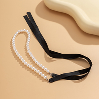 Collier de perles imitées en sangle noire longue et élégante pour femmes Charms Lady Party Wearing Chokers Accessories Fashion Jewelry Gifts