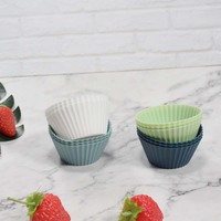 Lot de 12 tasses de cuisson en silicone doublures de muffins réutilisables moules à gâteaux antiadhésifs pour la cuisson sans Bpa (4 couleurs)