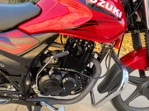 มอเตอร์ไซค์ซูซูกิ จิกเซอร์ มือสอง รุ่น GA150 ของแท้ GR 150 ซีซี รุ่ยซวง เยว่กู่ ใช้เชื้อเพลิง น้ำมัน สำหรับการเดินทางในเมือง - Product Image 3