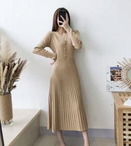 <span class=keywords><strong>Robe</strong></span> longue à manches longues à col en V de style français avec une taille cintrée <span class=keywords><strong>Robe</strong></span> de base en forme de A <span class=keywords><strong>Robe</strong></span> <span class=keywords><strong>pull</strong></span> pour femmes - Product Image 2