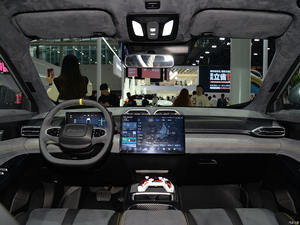 Dongfeng Aeolus L7 <span class=keywords><strong>auto</strong></span> usate EV buone condizioni cinese <span class=keywords><strong>Taxi</strong></span> di seconda mano 5 porte 5 posti SUV a lungo raggio nuovo veicolo energetico - Product Image 6