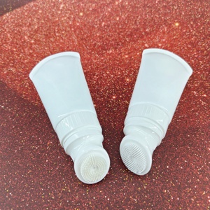 Popular <b>Model</b> Packaging 100ml White Plastic Cosmetic Empty Container Tube With Silicone <b>Foam</b> Brush Head For Face Wash Cream - Product Image 2