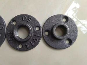 فلانشة أرضية حديدية قابلة للطرق بـ 3 فتحات مقاس 1/2 بوصة و3/4 بوصة و1 بوصة، طراز DS OS 1914 لأنابيب السباكة والأثاث - Product Image 4