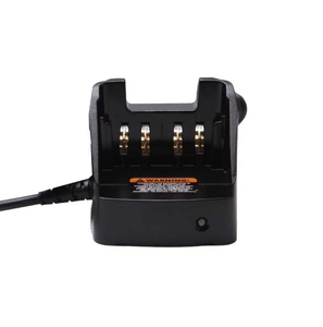 Cargador Vehicular NNTN8525A RLN6433 de 12 V Compatible con Radios Intercomunicadores R7 R7EX R5 DP4000e APX1000 APX2000 APX3000 APX4000 - Product Image 4