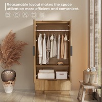 Armoire autoportante moderne et minimaliste à panneaux cannelés avec deux grandes portes en MDF pour chambre, villa, salon - MOQ 100