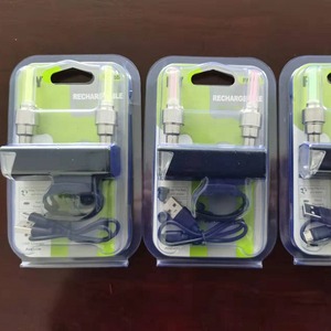 Kit d'éclairage de vélo résistant aux intempéries avec lampes LED avant et arrière pour une visibilité accrue et une autonomie de batterie longue durée - Product Image 2