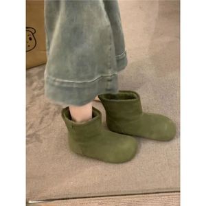 Bottes courtes en daim vintage pour femme, version cuir de vachette, doublées polaire, style mignon et original, fourrées, chaudes, en coton - Product Image 4