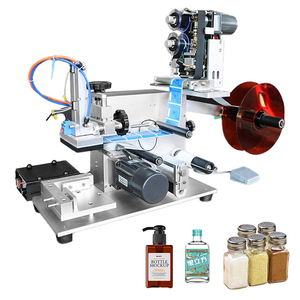 Máquina etiquetadora de superficie plana para botellas cuadradas, cosméticos, alimentos, bebidas, frascos, latas, bolsas, cajas, semiautomática - Product Image 1