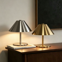 Lampe de chevet en métal à commande tactile, à intensité variable, sans fil, pour chambre à coucher, bar, décoration de la maison, lampe de table LED rechargeable