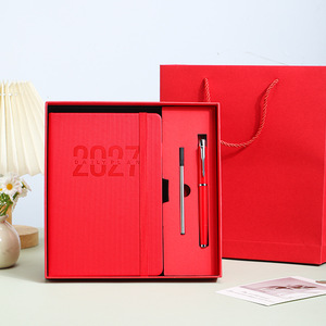 Coffret Cadeau Carnet à Couverture Rigide GF 2027 A5 avec Bande Élastique, Agenda Calendrier Espagnol et Journal d'Écriture Anglais - Product Image 4