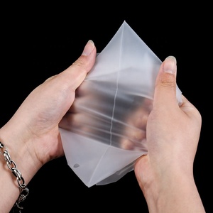 <span class=keywords><strong>Sac</strong></span> d'emballage en plastique givré personnalisé mat imprimé PE fermeture à glissière poly curseur fermeture à glissière pour vêtements vêtements - Product Image 5
