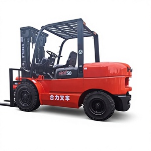 Montacargas Usado con Motor de Combustión Interna, 50 HP, Diésel, Mástil de Tres Etapas, Operación Sentado, Neumáticos, Color Rojo, 1220x125x50 - Product Image 1