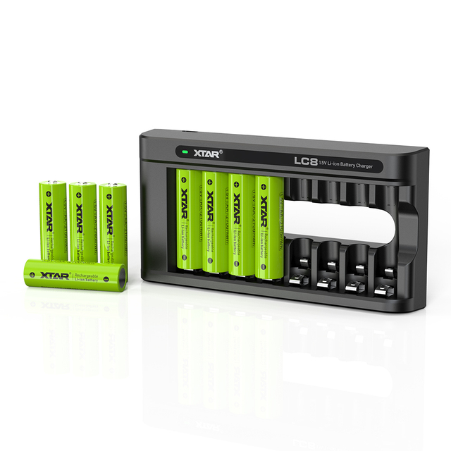 XTAR LC8 Support OEM/ODM 8 Ports Smart USB C Rechargeable 1.5V AA&AAA Battery Light Indicator Charger