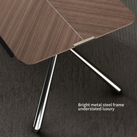Bureau de direction moderne de luxe en bois sur mesure avec cadre en acier et tiroir à serrure à code
