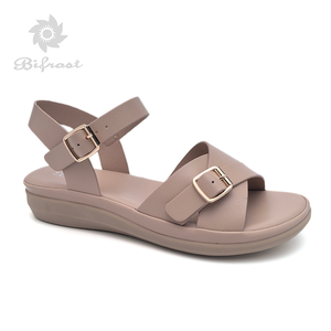Elegantes Sandalias de <span class=keywords><strong>Cuña</strong></span> Metálicas con Suela de Plataforma Cómoda y Diseño Calado Transpirable para Verano al Aire Libre - Product Image 2