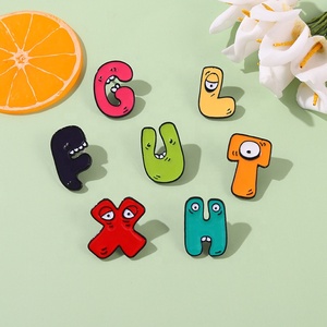 Thời Trang Quần Áo Phụ Kiện Ve Áo Phù Hiệu <span class=keywords><strong>T</strong></span>ùy Chỉnh Màu Đen <span class=keywords><strong>Nickle</strong></span> Mạ Kẽm Hợp Kim Dễ Thương Phim Hoạ<span class=keywords><strong>t</strong></span> Hình 24 Bảng Chữ Cái Thư Mềm Men <span class=keywords><strong>Pins</strong></span> - Product Image 4