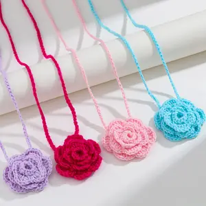 2024 Venda quente Artesanato Weave Crochet Gancho Colar Exagerado Algodão Linha Flor Declaração Gargantilha Colar Para As Mulheres