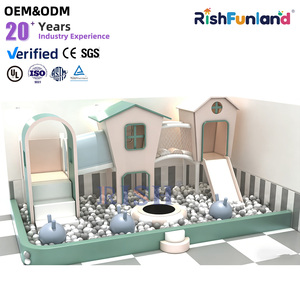 Aire de jeux pour enfants Mondrian Color, toboggan, piscine à balles, trampoline, équipement de terrain de jeu intérieur pour tout-petits, garderie, école maternelle - Product Image 1