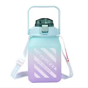 مخصص Botol Minum Anak 1500 مللي رياضة متجمد زجاجة مياه بلاستيكية جالون تحفيزية إبريق ماء زجاجة مع القش